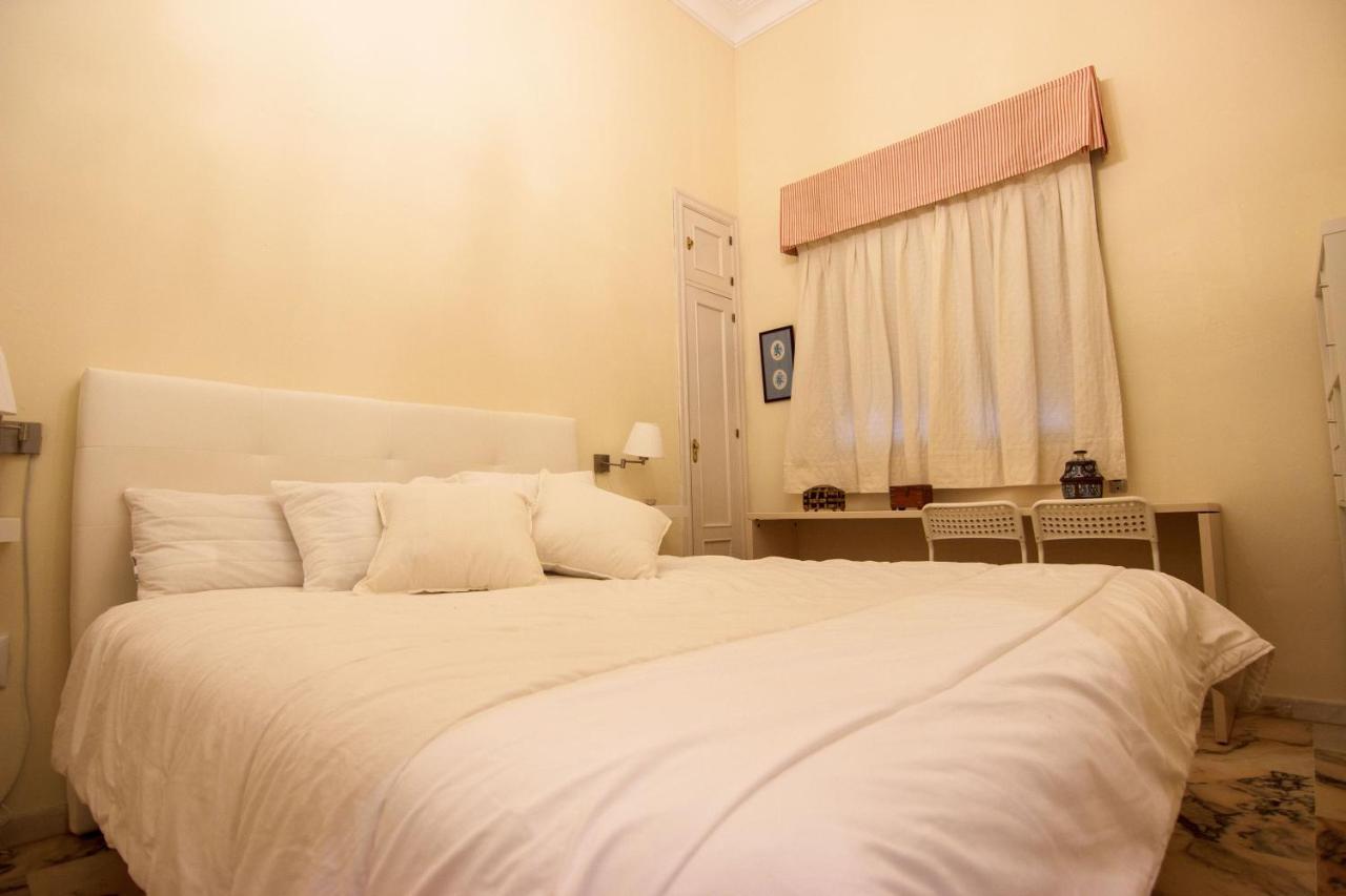 Rentalsevilla En El Mercado Del Arenal Екстер'єр фото